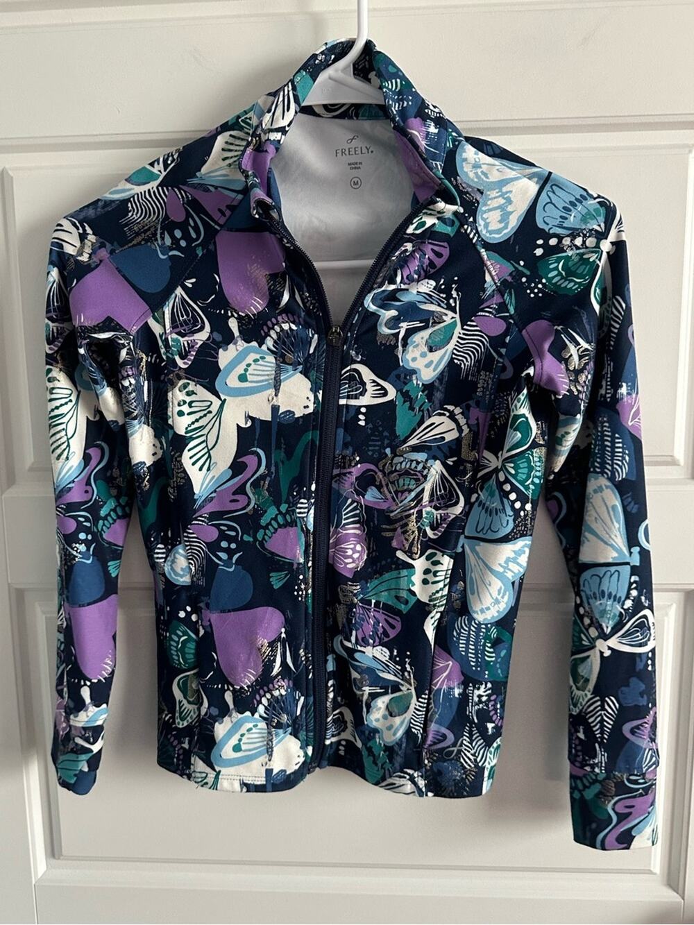 Freely Girls Medium Butterfly Lightweight Zip Jacket Active Athleisure Sporty